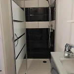 Cozy Avec Parking Privé, Wifi&linge Apartamento