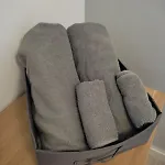 Cozy Avec Parking Privé, Wifi&linge * Severac