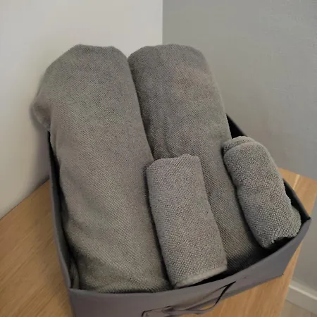 Cozy Avec Parking Privé, Wifi&linge * Severac