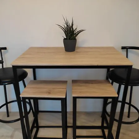 Cozy Avec Parking Prive, Wifi & Linge, Check-in Autonome Severac